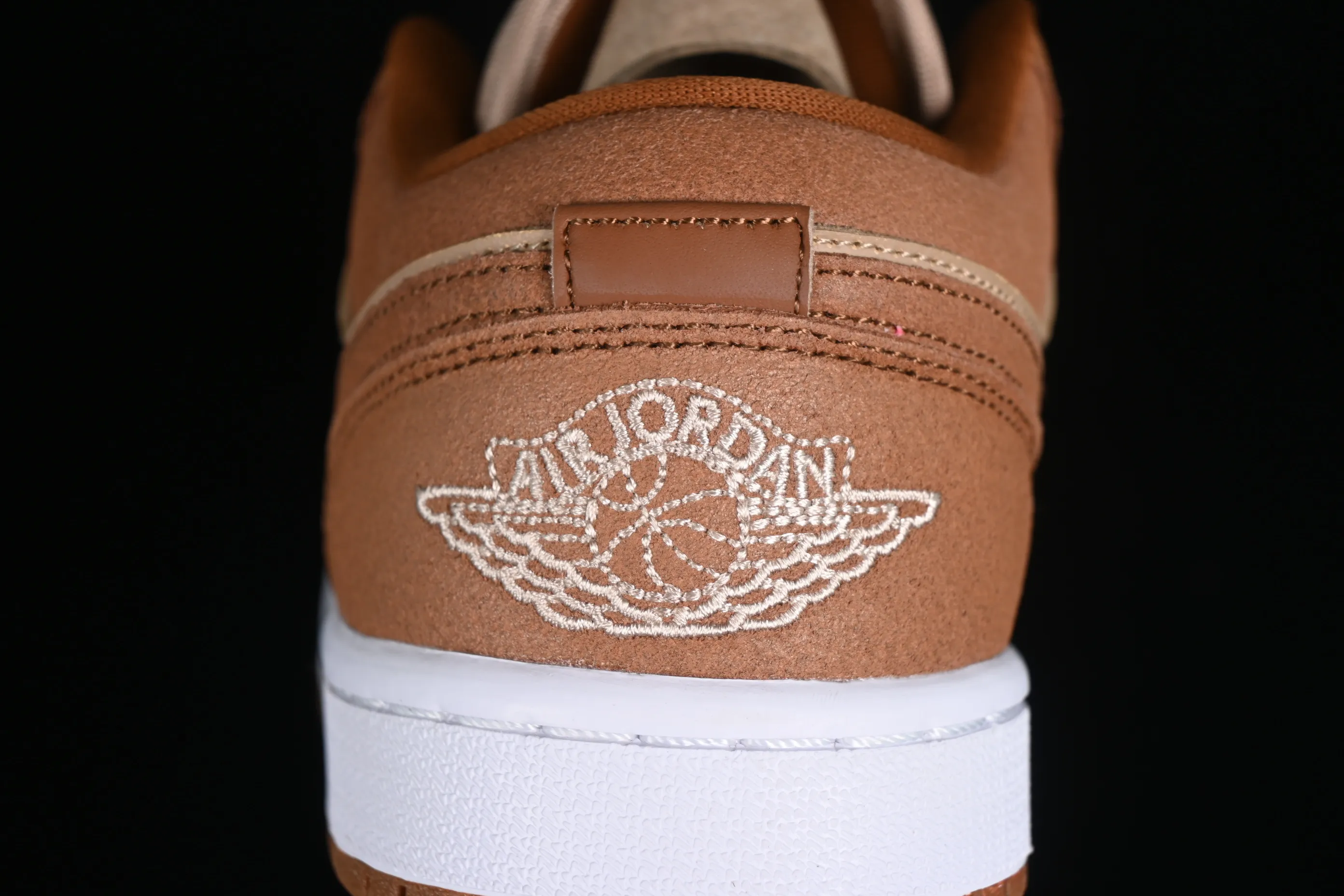 All categories Air Jordan Jordan series basketball shoes Air Jordan 1 Low Air Jordan 1 Low AJ1 Joe 1 Mocha brown low-top cultural and leisure sports sneakers FJ3453-200